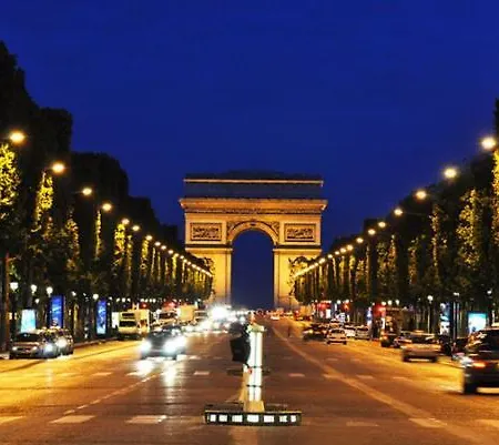 Champs-elysees - Viii Apartman